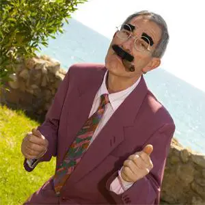 Como se vestir como Groucho Marx - 5 passos
