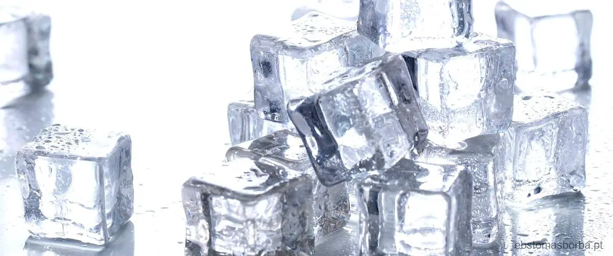 Por que uma pedra de gelo é considerada matéria?